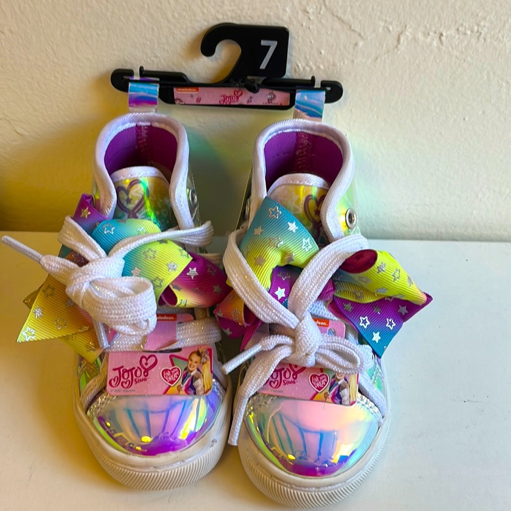 New toddler shoes